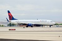 N897DN @ KBOI - Landing roll out on RWY 28R. - by Gerald Howard