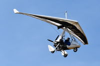 G-MLAW @ X3CX - Landing at Northrepps with a different coloured wing.