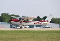 N42006 @ KOSH - Cessna 182L