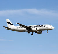 OH-LXH @ EKCH - OH-LXH landing rw 22L