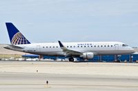 N211SY @ KBOI - Landing roll out on RWY 28R.