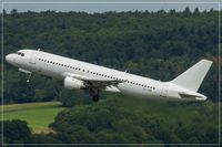 LY-COM @ EDDR - Airbus A320-212 - by Jerzy Maciaszek