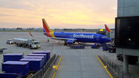 N8686A @ KBDL - Southwest N8686A ready to load passengers to head for KMCO. - by Michael Laferriere