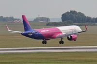 HA-LVB photo, click to enlarge HA-LVB photo, click to enlarge