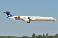 EI-GEF @ EGSH - Arriving at Norwich from Ljubljana, Slovenia. - by keithnewsome