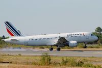 F-HBNE @ LFBD - Airbus A320-214, Landing rwy 05, Bordeaux Mérignac airport (LFBD-BOD) - by Yves-Q