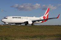 VH-VXR @ YSSY - taxi to 34R - by Bill Mallinson