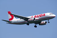 OE-LOZ @ LOWW - Laudamotion Airbus A320 - by Thomas Ramgraber