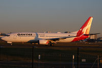 VH-XZL @ YSSY - taxi to 34R - by Bill Mallinson