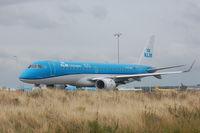 PH-EZB @ EHAM - -----