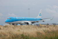 PH-EZG @ EHAM - -----