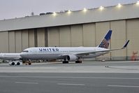 N662UA @ KSFO - SFO 2019. - by Clayton Eddy