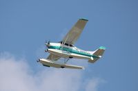 N9904H @ KOSH - Cessna 182R