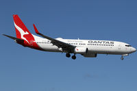 VH-VZJ @ YSSY - finals to 2-5 - by Bill Mallinson