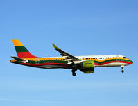 YL-CSK @ EKCH - YL-CSK landing rw 22L - by Erik Oxtorp