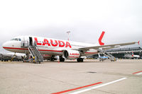 OE-LON @ EDDS - Laudamotion Airbus A320 - by Thomas Ramgraber