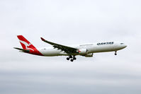 VH-QPD @ YMML - On final for runway 34. - by George Pergaminelis