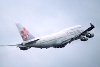 B-18272 @ EHAM - China Airlines Boeing 747-409 taking off from Schiphol airport, the Netherlands, 2004 - by Van Propeller