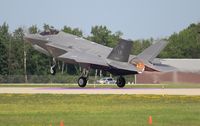 13-5071 @ KOSH - Air Venture 2019 - by Florida Metal