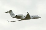 N533SF @ EGGW - G500 at Luton - by Terry Fletcher