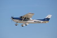 N65862 @ KOSH - Cessna 182T