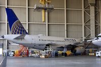 N817UA @ KSFO - SFO 2019.