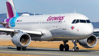 OE-IEU @ LOWS - OE-IEU @ Salzburg Airport