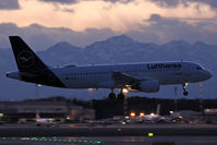 D-AIZG @ LIMC - Landing - by micka2b