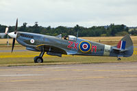 D-FEUR @ QFO - Duxford 12.7.2015 - by leo larsen