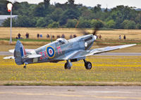 D-FEUR @ QFO - Duxford 12.7.2015 - by leo larsen