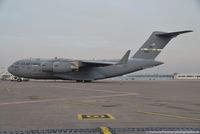 06-6160 @ EDDK - Boeing C-17A Globemaster III - MC RCH US Air Force USAF '60th AMW Travis' - P-160 - 06-6160 - 21.12.2016 - CGN
