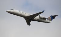 N986SW @ KORD - CL-600-2B19 - by Mark Pasqualino