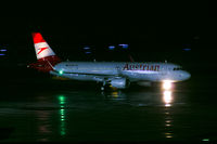 OE-LZF @ LOWW - Austrian Airlines Airbus A320 - by Thomas Ramgraber