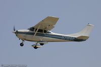 N71262 @ KOSH - Cessna 182M Skylane  C/N 18259554, N71262