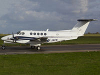 M-JACK @ EGSH - Arriving ????? - by Matt Varley