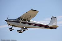 N5811A @ KOSH - Cessna 172 Skyhawk  C/N 28411, N5811A