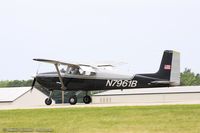 N7961B @ KOSH - Cessna 172 Skyhawk  C/N 29761, N7961B