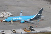 N5113A @ KRFD - Boeing 737-83N(BCF) - by Mark Pasqualino