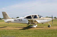 N611ES @ KOSH - Cirrus SR22  C/N 3053, N611ES