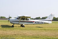 N3517V @ KOSH - Cessna 172R Skyhawk  C/N 17281082, N3517V
