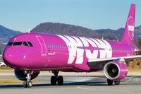 TF-CAT @ LOWS - TF-CAT @ Salzburg Airport - by Simon Prechtl