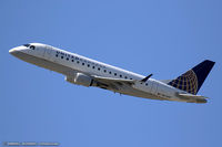 N979RP @ KEWR - Embraer 170SE (ERJ-170-100SE) - United Express (Republic Airlines)  C/N 17000088, N979RP - by Dariusz Jezewski www.FotoDj.com