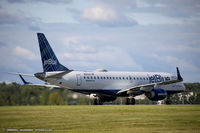 N203JB @ KSWF - Embraer 190AR (ERJ-190-100IGW) Look At Blue Now - JetBlue Airways  C/N 19000023, N203JB