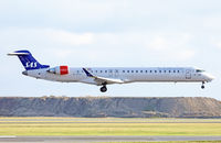 EI-FPO @ CPH - Copenhagen 12.11.2019 L/D R-22R - by leo larsen
