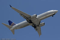 N33292 @ KEWR - Boeing 737-824 - United Airlines  C/N 33455, N33292