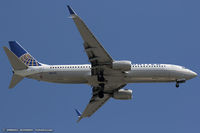 N87512 @ KEWR - Boeing 737-824 - United Airlines  C/N 33458, N87512