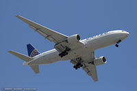 N222UA @ KEWR - Boeing 777-222/ER - United Airlines  C/N 30553, N222UA