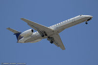 N15555 @ KEWR - Embraer ERJ-145LR (EMB-145LR) - United Express (ExpressJet Airlines)  C/N 145594, N15555
