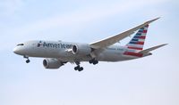N812AA @ KORD - American