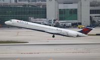 N941DN @ KMIA - Delta